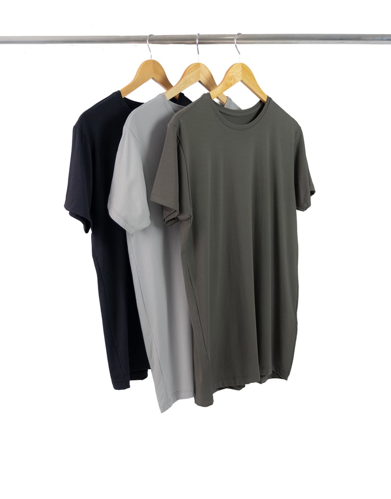 Kit 3 Camisetas Tech Modal Masculinas - Preto + Gelo + Cinza Terra